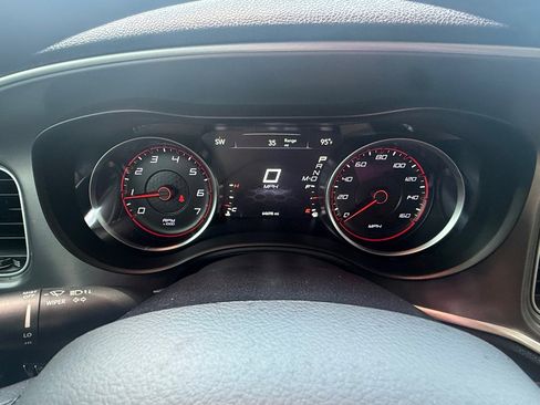 Used 2019 Dodge Charger R/T image 40