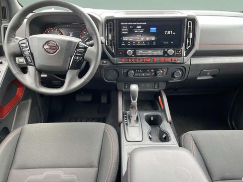 Used 2026 Nissan Frontier Pro-X w/ Pro-X Convenience Package RWD image 10