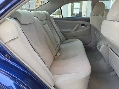 Used 2011 Toyota Camry FWD image 15