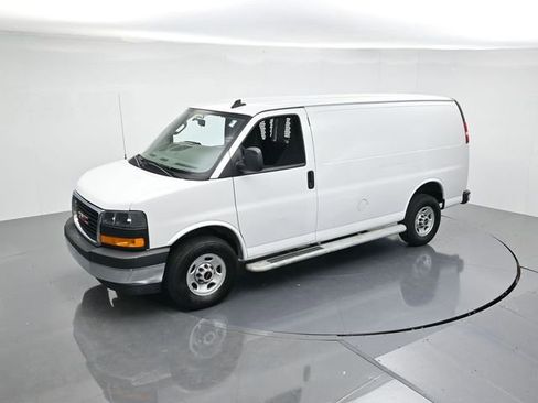 Used 2023 GMC Savana 2500 w/ Driver Convenience Package image 38