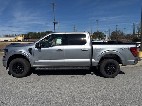 New 2026 Ford F150 XLT w/ Equipment Group 302A MID image 7