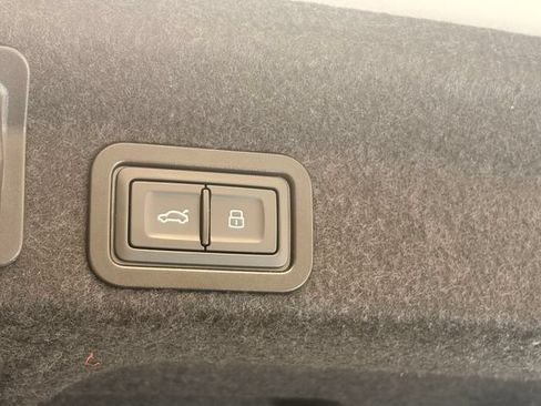 Used 2023 Audi A6 Premium Plus w/ Premium Plus Package AWD/4WD image 25
