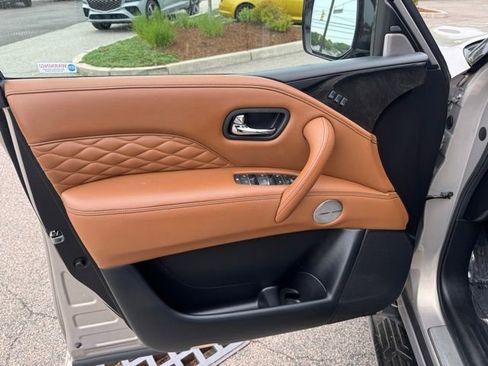 Used 2022 INFINITI QX80 Sensory w/ Cargo Package AWD/4WD image 25