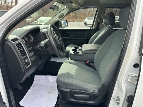 Used 2018 RAM 1500 Express image 11