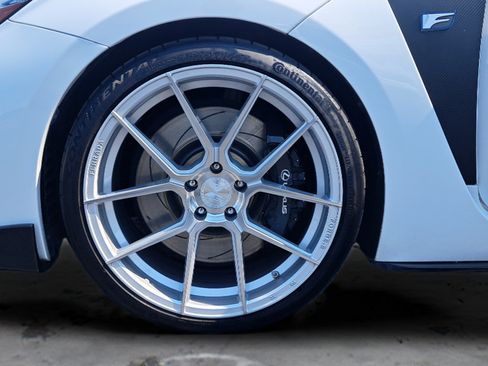Used 2015 Lexus RC F w/ Premium Package RWD image 28
