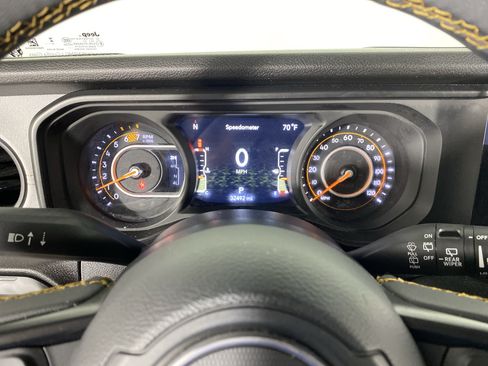 Used 2024 Jeep Wrangler Unlimited Sport AWD/4WD image 21