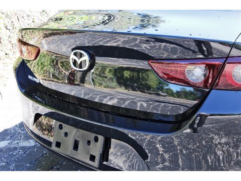 New 2026 MAZDA MAZDA3 2.5 S Sedan w/ Preferred Pkg image 6