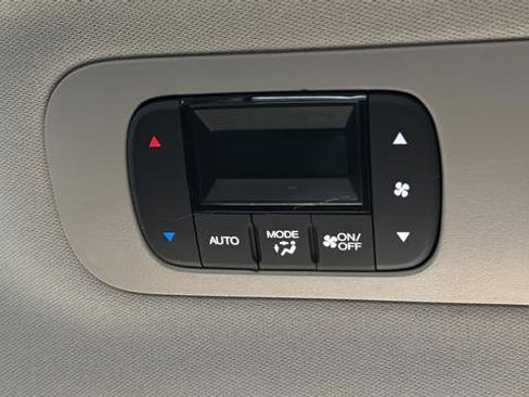 Used 2025 Honda Odyssey Touring image 37