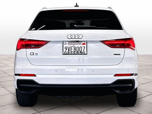 Used 2025 Audi Q3 2.0T Premium w/ Convenience Package AWD/4WD image 7