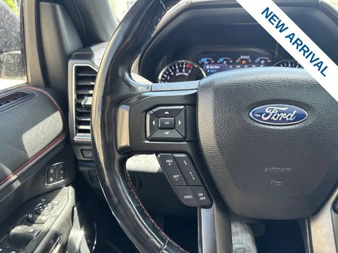 Used 2019 Ford Expedition Limited w/ Equipment Group 303A AWD/4WD image 24