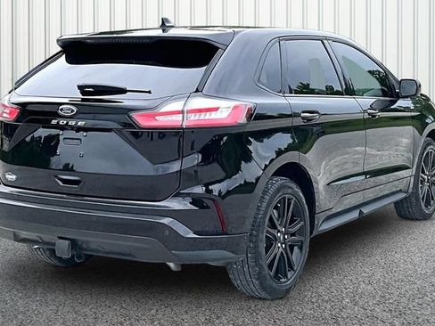 Used 2024 Ford Edge ST-Line w/ Class II Trailer Tow Package AWD/4WD image 11