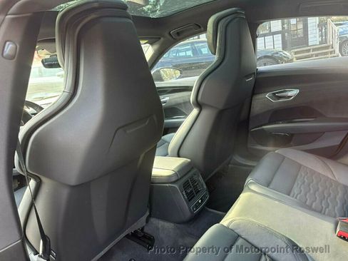Used 2022 Audi e-tron GT Prestige w/ Prestige Package image 24