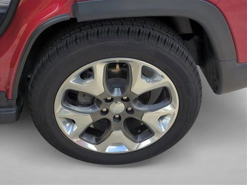 Used 2019 Jeep Compass Limited image 22