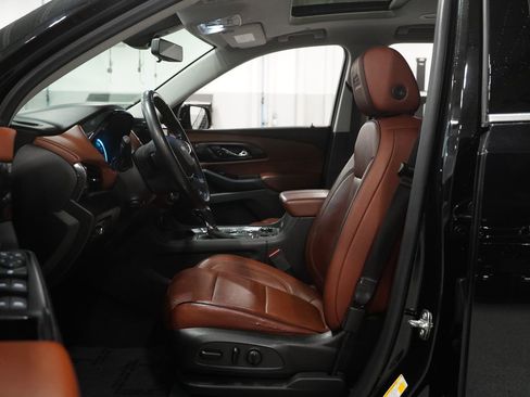 Used 2019 Chevrolet Traverse High Country w/ LPO, Floor Liner Package image 2