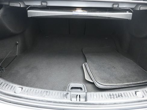 Used 2020 Mercedes-Benz E 350 Sedan w/ Premium Package image 23