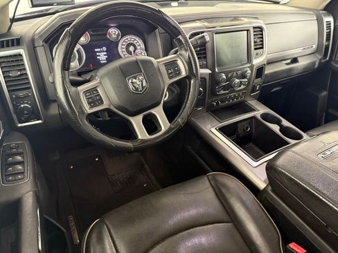 Used 2015 RAM 3500 Laramie Longhorn image 17
