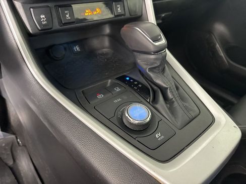 Used 2023 Toyota RAV4 XSE image 18