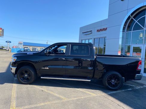 Used 2023 RAM 1500 Big Horn AWD/4WD image 2