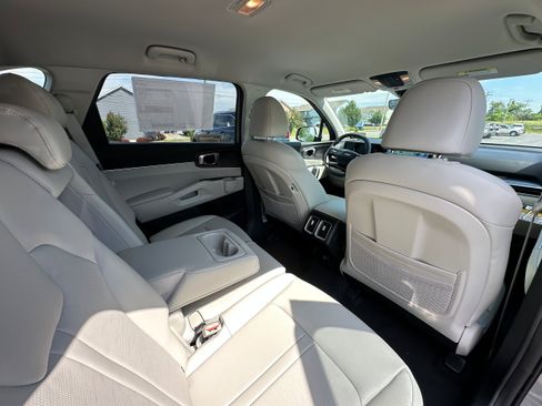New 2026 Kia Sorento S AWD/4WD image 13