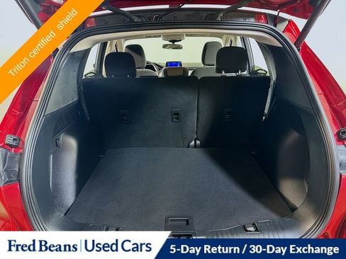 Used 2021 Ford Escape SE w/ Convenience Package image 8