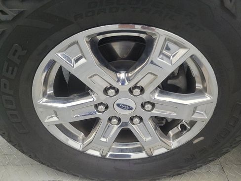 Used 2021 Ford F150 XLT w/ Equipment Group 301A Mid RWD image 31