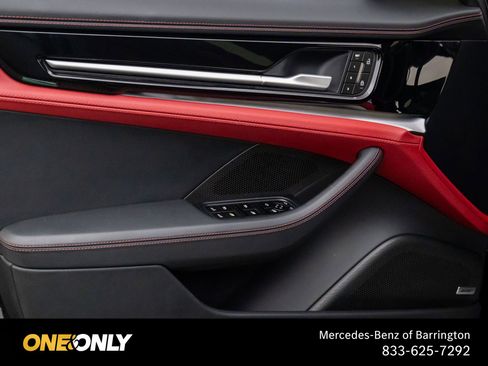 Used 2024 Porsche Panamera image 13