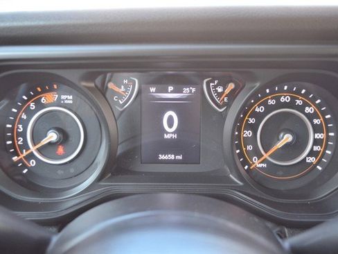 Used 2024 Jeep Wrangler Sport S image 22