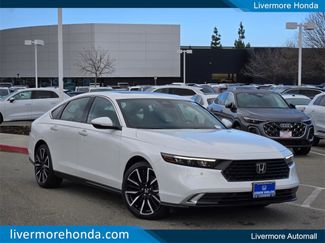 New 2025 Honda Accord Touring video 1