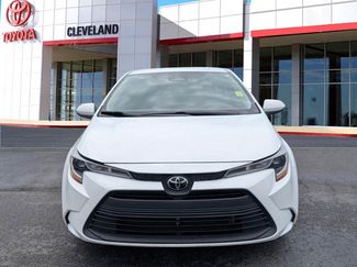 Used 2024 Toyota Corolla LE FWD video 3