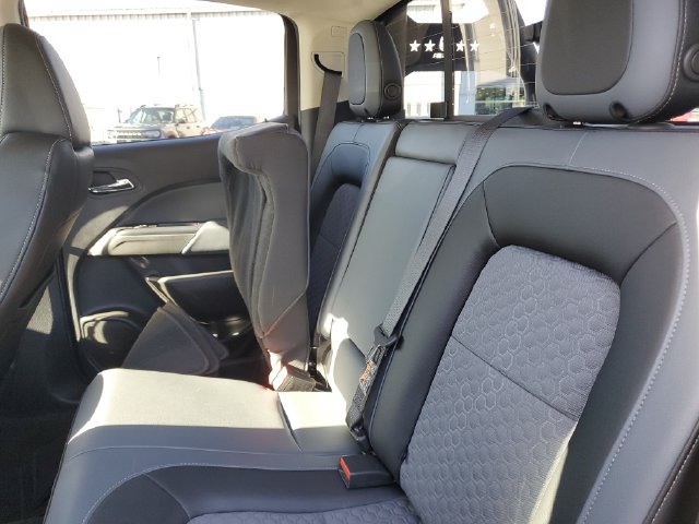 Used 2017 Chevrolet Colorado Z71 AWD/4WD image 20