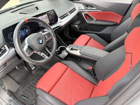 Used 2024 BMW X1 M35i w/ Shadowloine Package AWD/4WD image 17