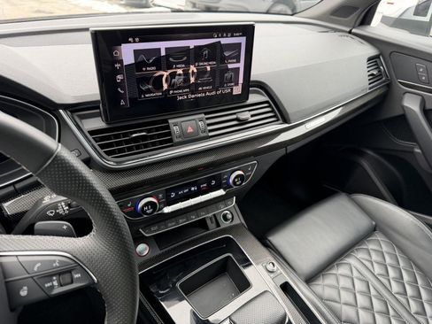 Certified 2024 Audi SQ5 Prestige image 17