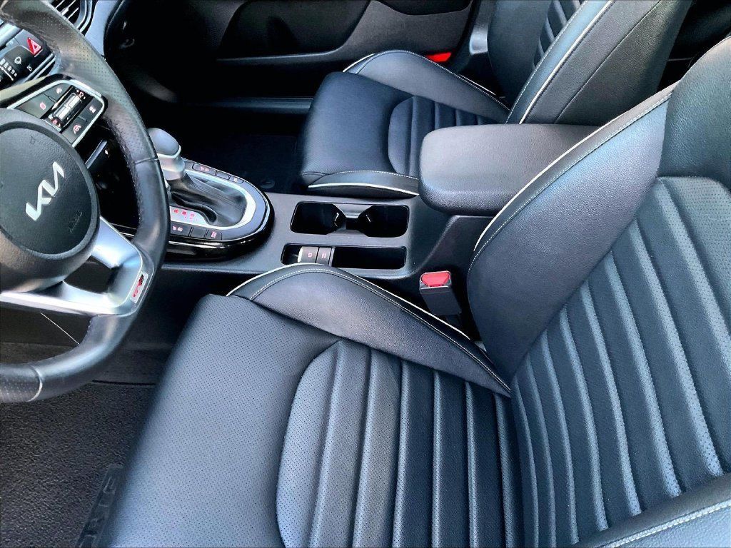 Used 2024 Kia Forte GT-Line w/ GT-Line Premium Package FWD image 20