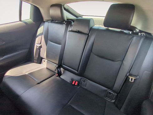 New 2026 Toyota Prius FWD image 13