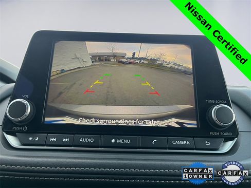 Certified 2024 Nissan Rogue SV image 14