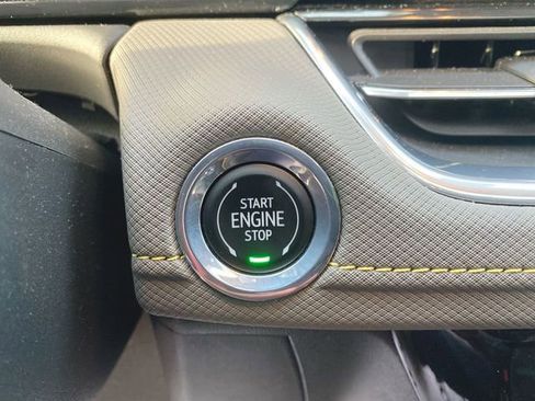 Used 2024 Chevrolet TrailBlazer ACTIV w/ Convenience Package image 16