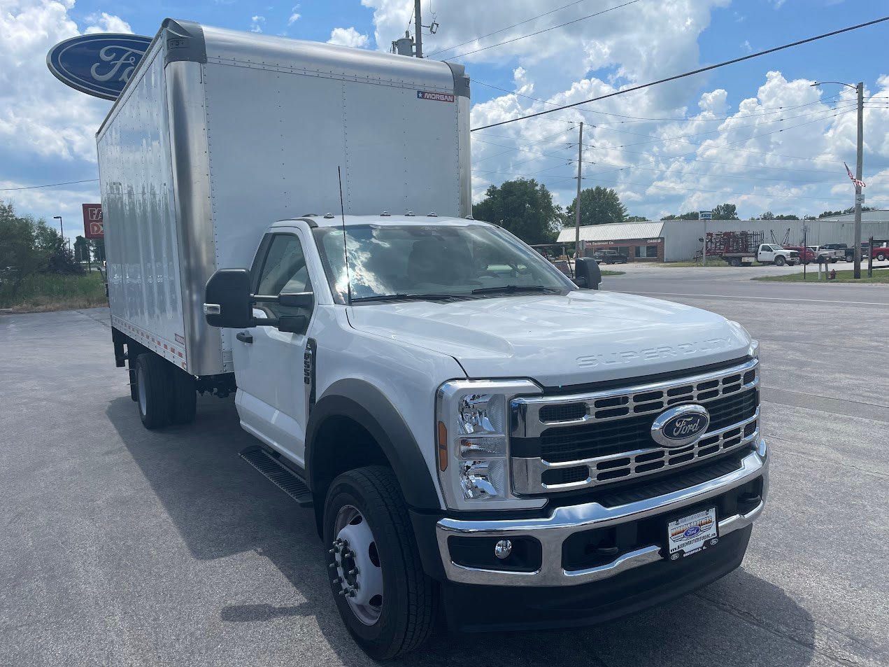 Used 2024 Ford F550 2WD Regular Cab Super Duty image 3