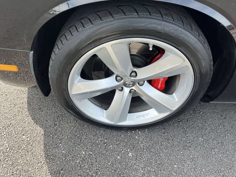 Used 2008 Dodge Challenger SRT8 RWD image 10