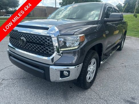 Certified 2018 Toyota Tundra SR5 w/ SR5 Upgrade Package AWD/4WD image 3