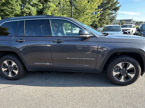 Used 2024 Jeep Grand Cherokee Limited 4xe AWD/4WD image 7