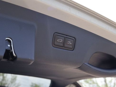 New 2026 Kia Carnival SX Prestige FWD image 10