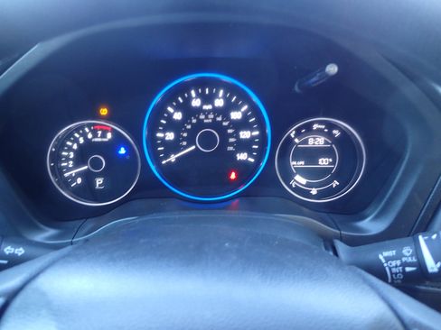 Used 2017 Honda HR-V EX image 19