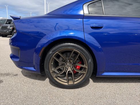 Used 2020 Dodge Charger SRT Hellcat w/ Harman/Kardon Audio Group RWD image 12