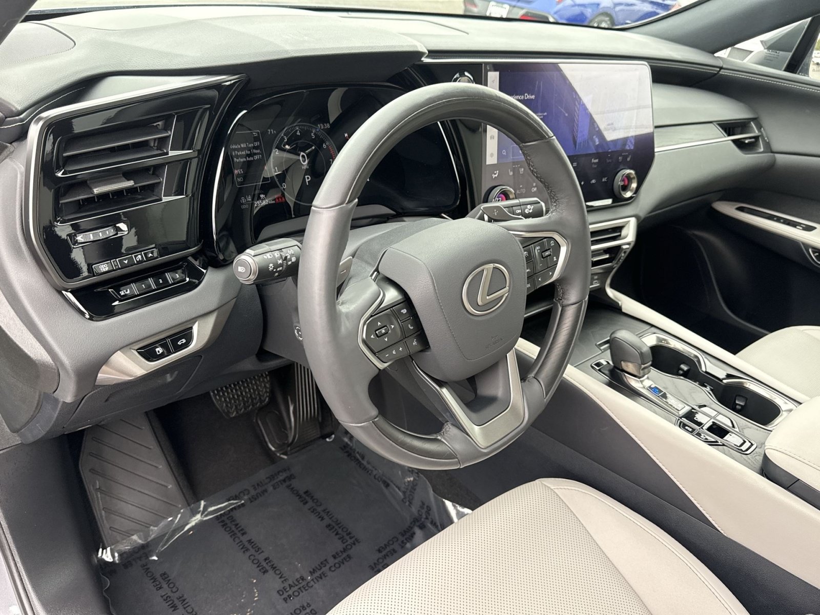 Used 2023 Lexus RX 350 Premium w/ Cold Area Package AWD/4WD image 16