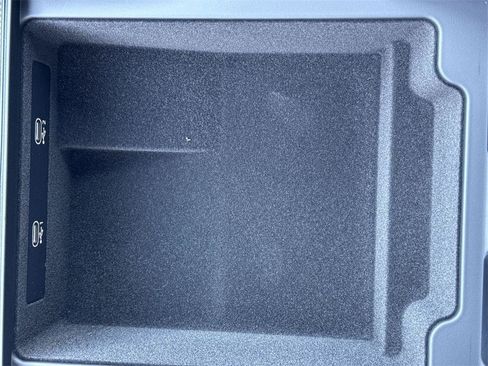 New 2026 Audi Q8 Premium Plus image 21