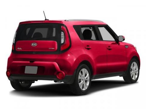 Used 2016 Kia Soul + image 2