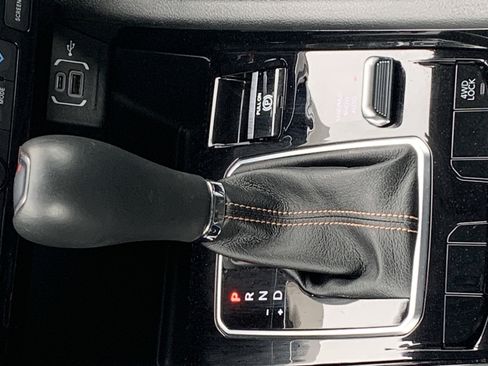 Used 2022 Jeep Compass Limited w/ Elite Group image 25