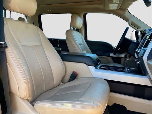 Used 2021 Ford F250 Lariat w/ Lariat Ultimate Package image 28