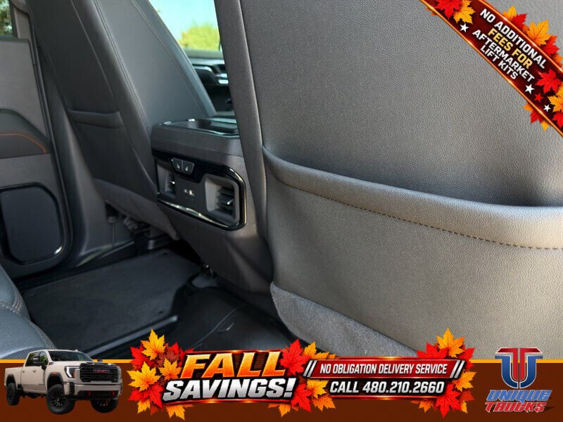 Used 2024 GMC Sierra 1500 AT4 w/ Technology Package AWD/4WD image 28