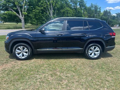 Used 2018 Volkswagen Atlas SEL FWD image 8